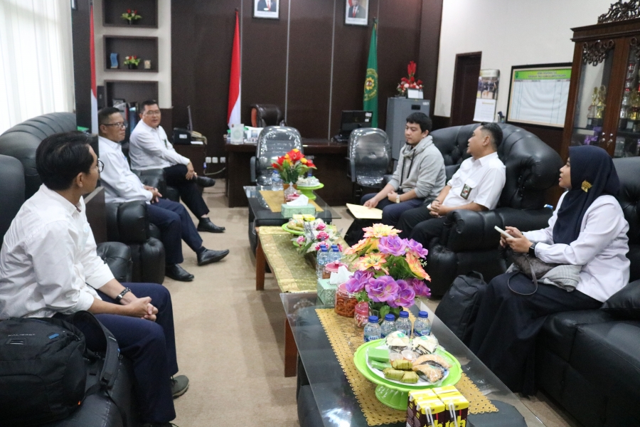 BIRO PERLENGKAPAN MAHKAMAH AGUNG LAKUKAN KUNJUNGAN KERJA KE PTA KENDARI
