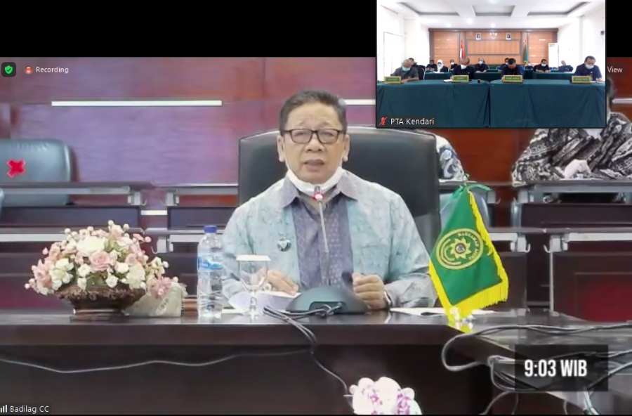 Dirjen Badilag, Dr. Drs. H. Aco Nur, S.H.,M.H. membuka acara bimbingan dan evaluasi pembangunan ZI tahun 2021 secara virtual