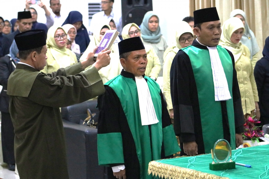 Pelantikan dan Pengambilan Sumpah Jabatan Wakil Ketua PTA Kendari dan Ketua PA Pasarwajo